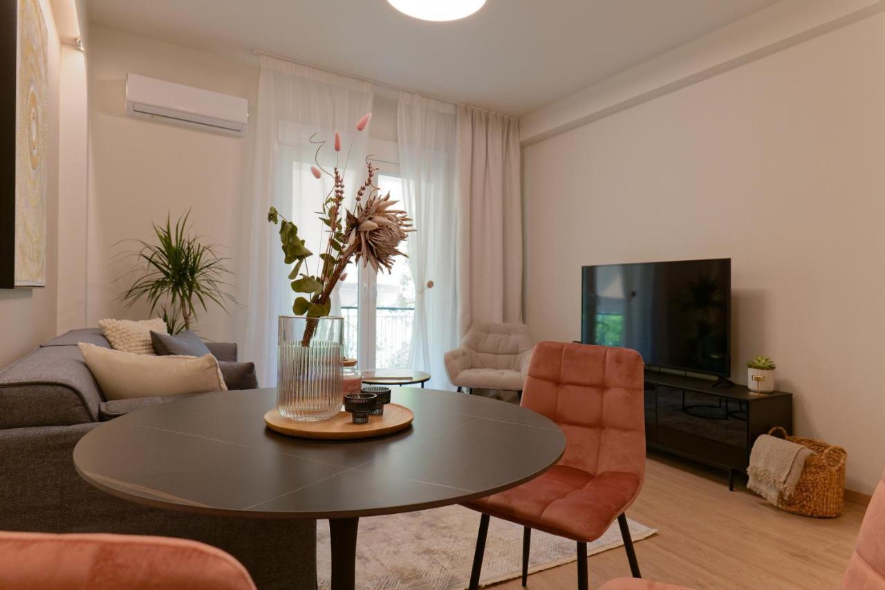 Acropolis Deluxe 1br *